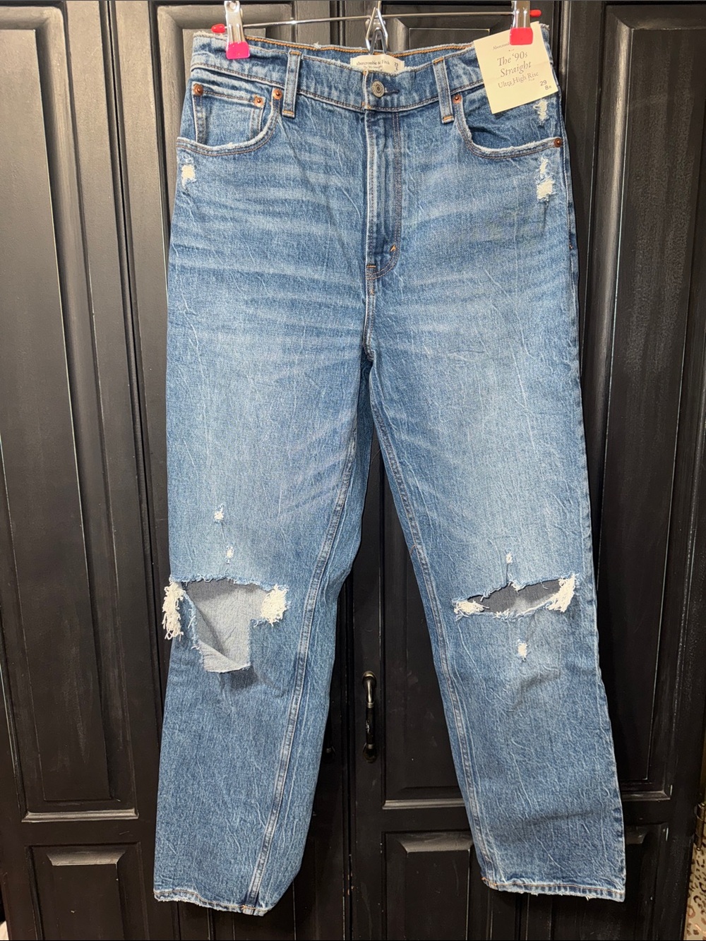 Abercrombie & Fitch Women’s Distressed Blue Jeans - 90’s Straight Fit - 29 (8R)